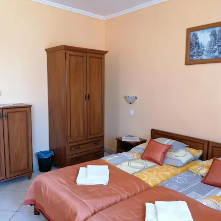 Harmonia Panzio 3*