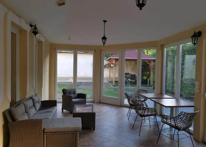 Guest house Harmonia Panzio 3*