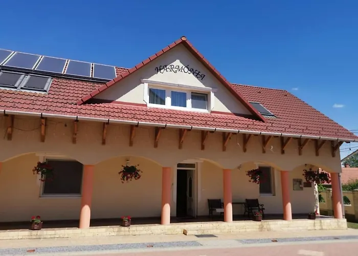 Guest house Harmonia Panzio Sarospatak